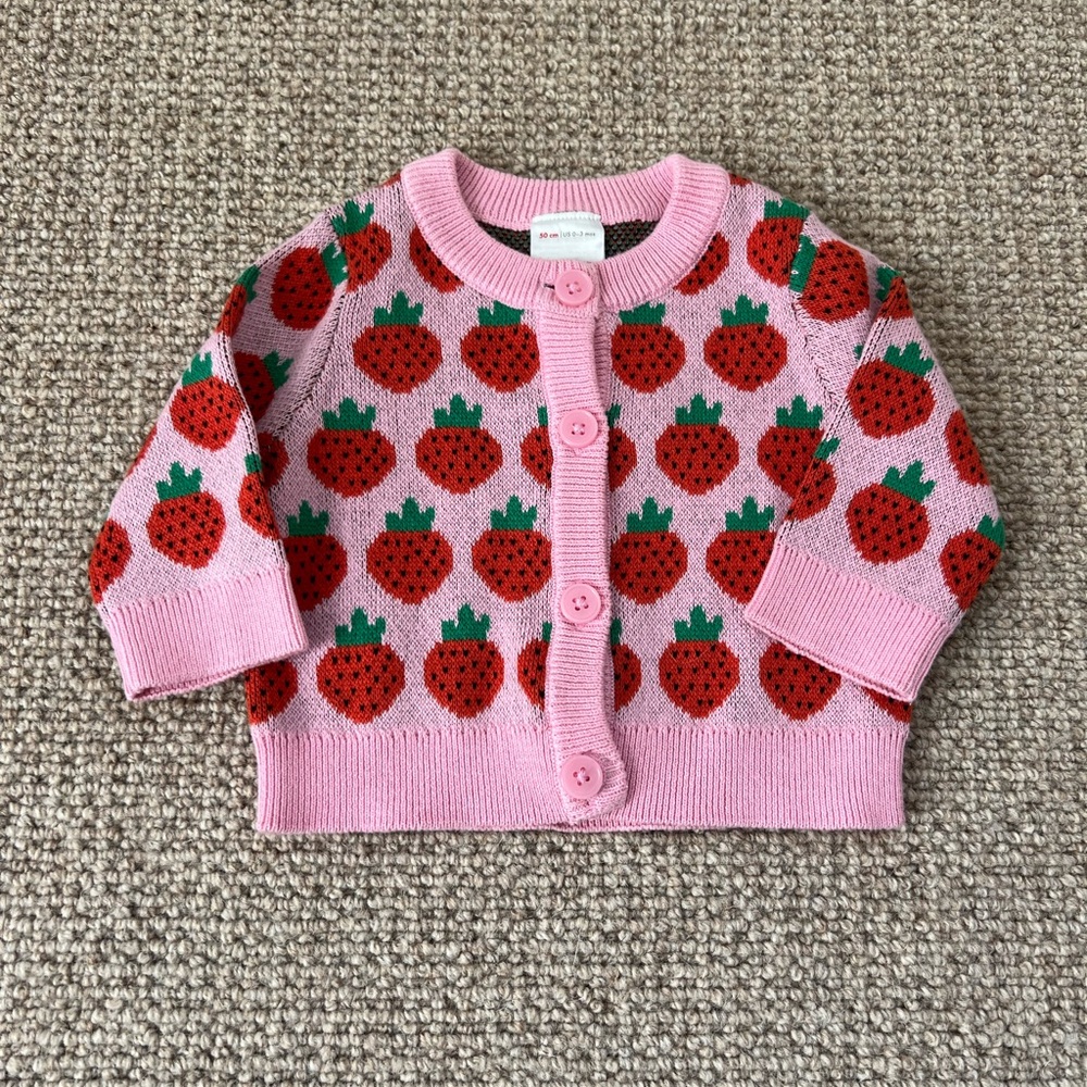 Hanna Andersson cardigan sweater - size 0 to 3 months